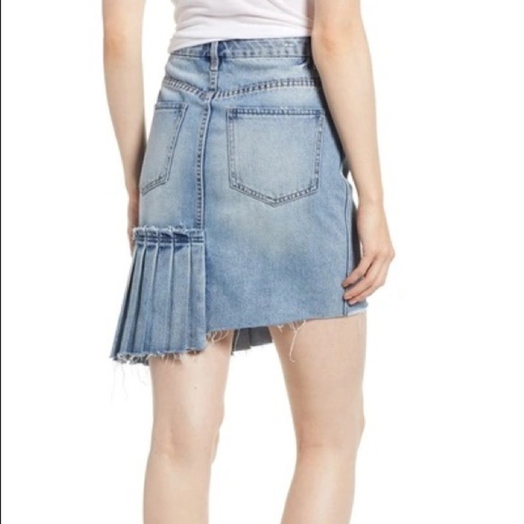 HABITUAL Corrinna Asymmetrical Denim Skirt - Picture 2 of 15